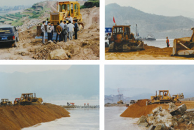 TY220榮獲國內(nèi)大馬力推土機(jī)1000小時(shí)試驗(yàn)質(zhì)量第一名。